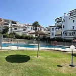 Costa Del Sol Apt, Pool & Terrace & Walk Daire Sitio de Calahonda