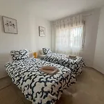 Costa Del Sol Apt, Pool & Terrace & Walk * Sitio de Calahonda