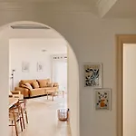 Costa Del Sol Apt, Pool & Terrace & Walk Daire