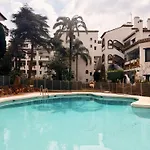 Daire Costa Del Sol Apt, Pool & Terrace & Walk Sitio de Calahonda