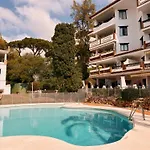 Costa Del Sol Apt, Pool & Terrace & Walk Sitio de Calahonda