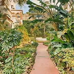 Costa Del Sol Apt, Pool & Terrace & Walk